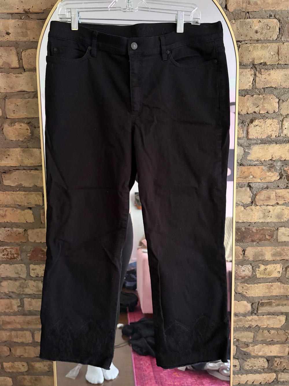Escada Sport Linda Cropped Straight Leg Black Jeans Lace Detail